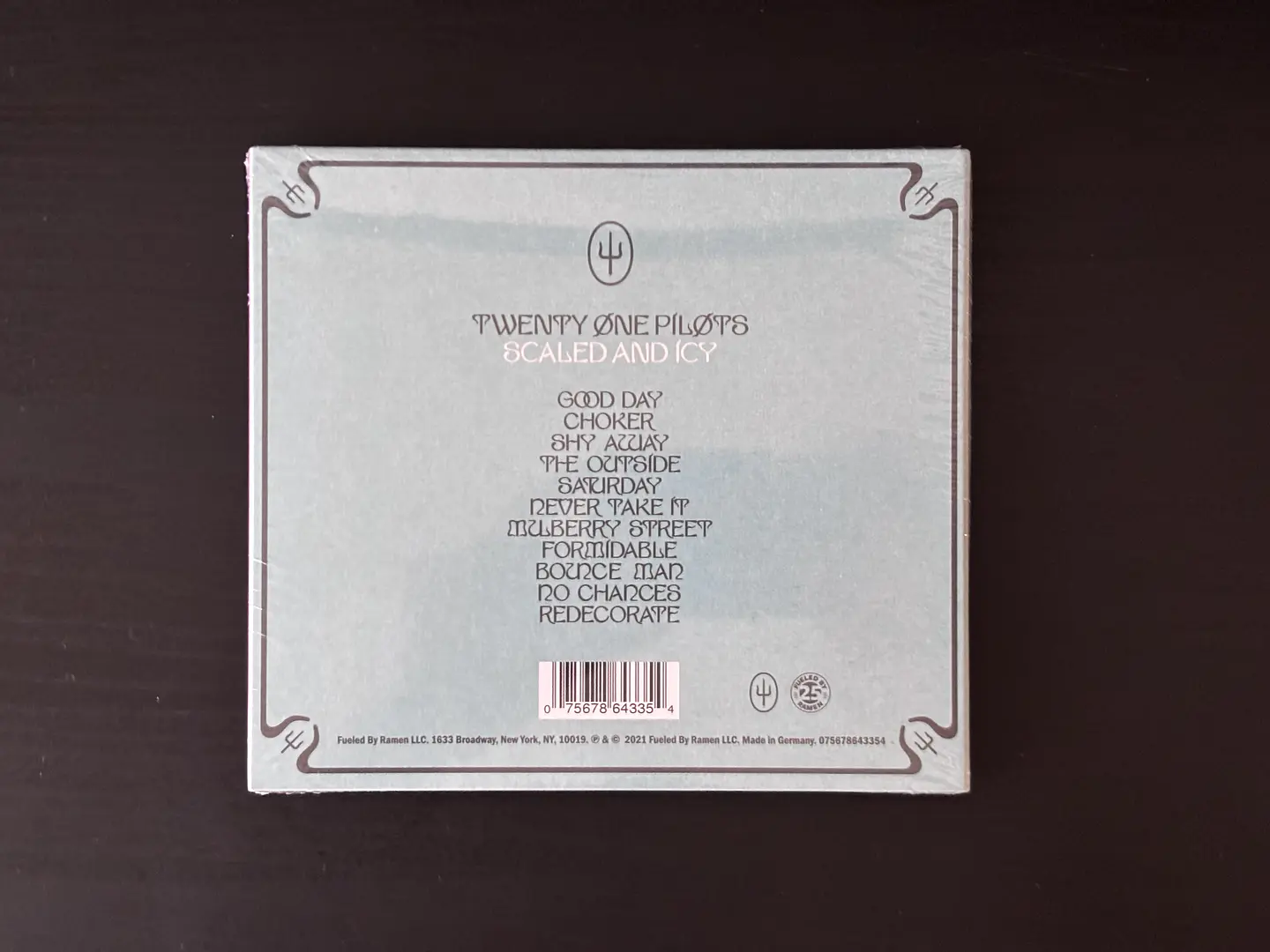 Twenty One Pilots - Scaled And Icy - CD 3