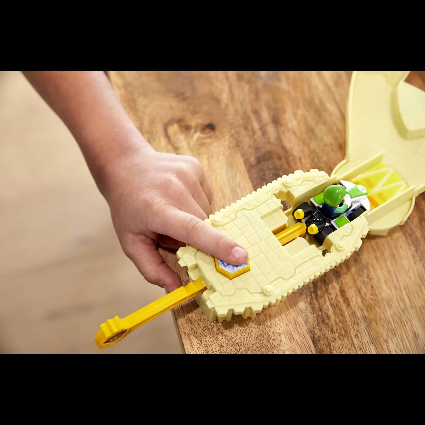 Pista Hot Wheels Mario Kart - Ruinas Roca Picuda 5