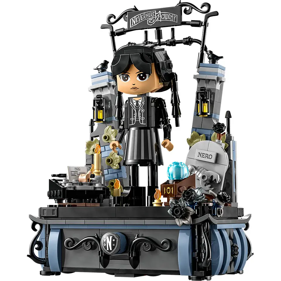 LEGO Wednesday - Figura de Merlina Addams (76780) 9