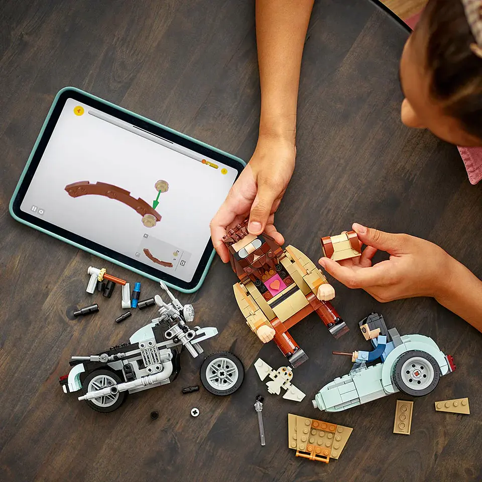 LEGO Harry Potter - Viaje en Moto de Hagrid™ y Harry (76443) 2