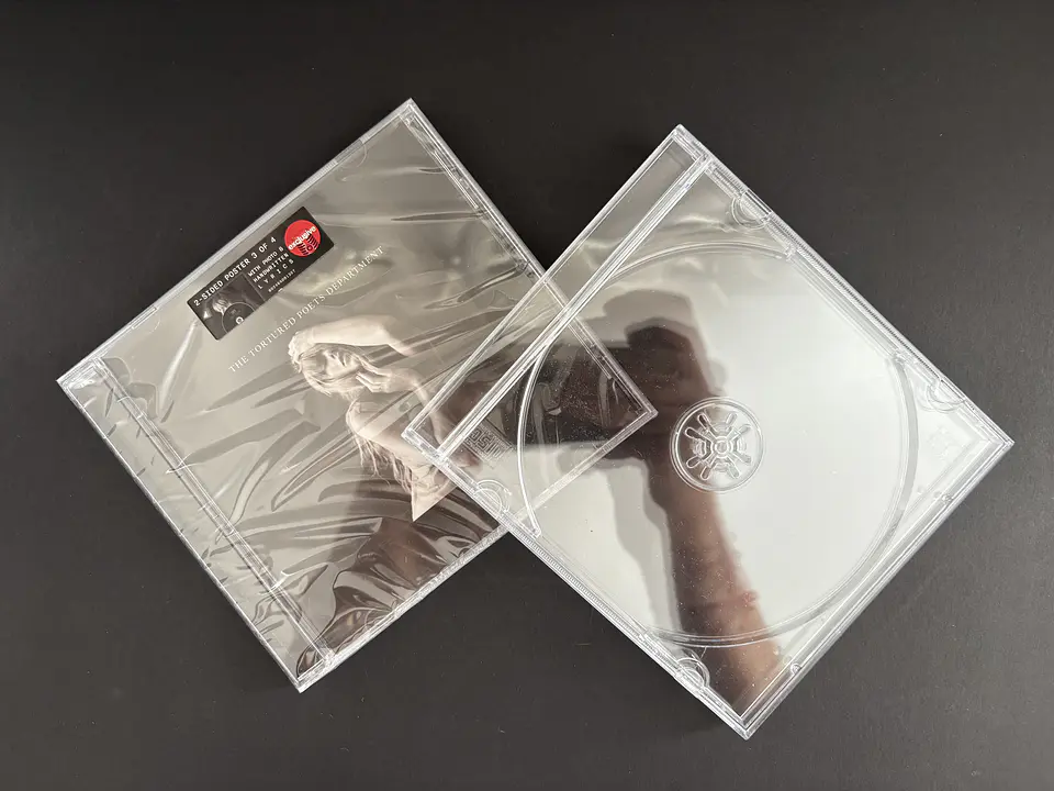 Taylor Swift - The Tortured Poets Department - CD Estándar y Target Editions 9