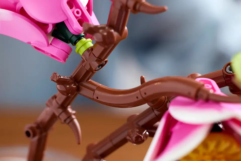 LEGO: Botanicals - Ramas de Magnolia 4