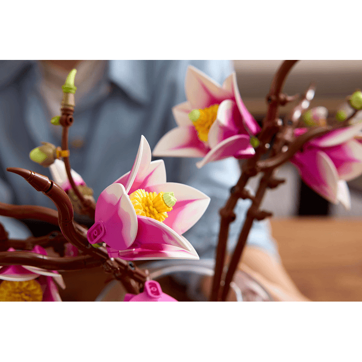 (PREVENTA) LEGO: Botanicals - Ramas de Magnolia 8