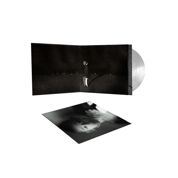 (PREVENTA) Ariana Grande - Petal - Vinilo Translucent Pearly White 2