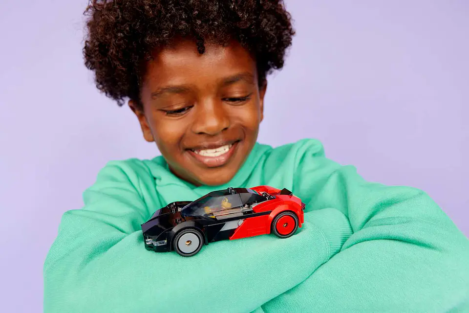 LEGO - City - Superauto Eléctrico (60486) 6