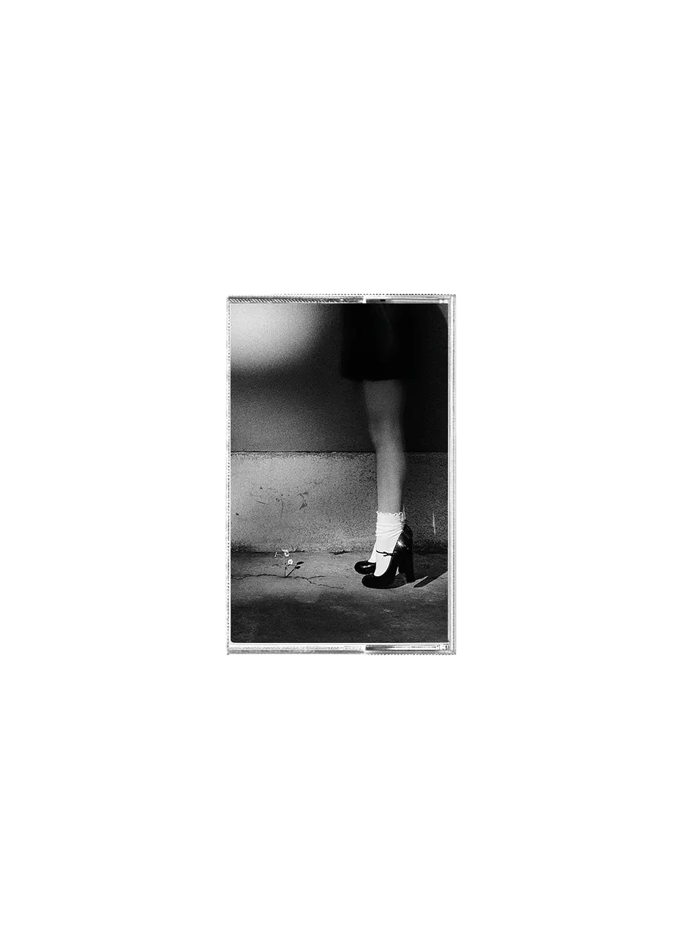 (PREVENTA) Ariana Grande - petal - Cassette Recycled Black 1