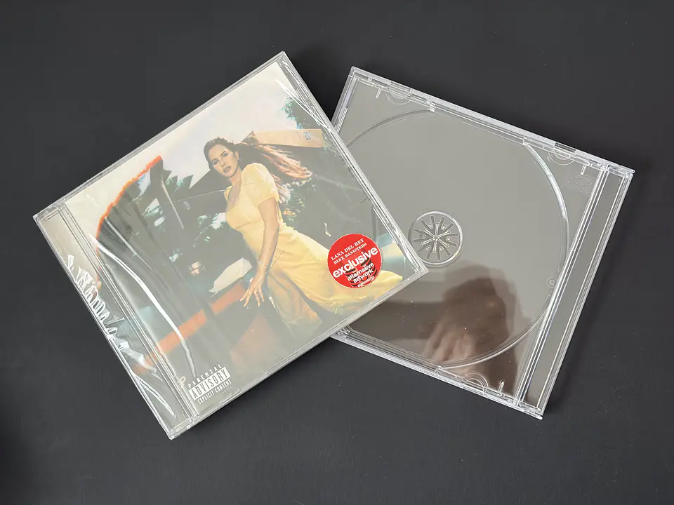 (con detalle) Lana Del Rey - Blue Banisters - CD Target Portada Alternativa 4