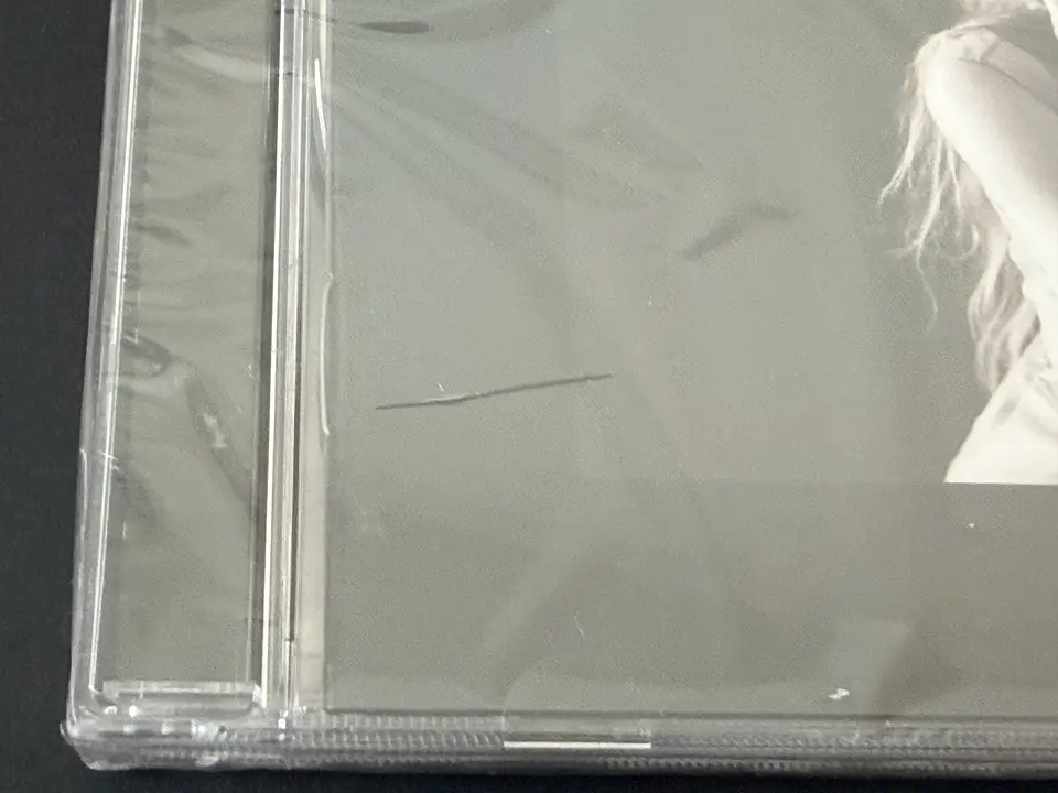 [con detalle] Taylor Swift - The Tortured Poets Department - CD Estándar y Target Editions 2