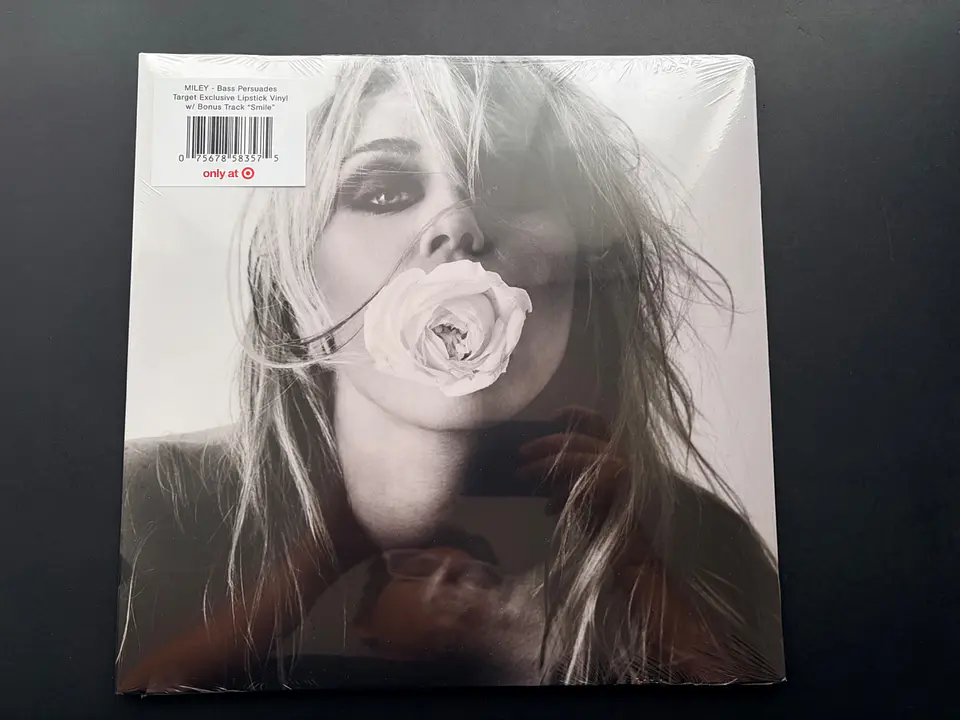 [con detalle] Miley Cyrus - Bass Persuades - Vinilo (LP) Lipstick Edición Limitada 3