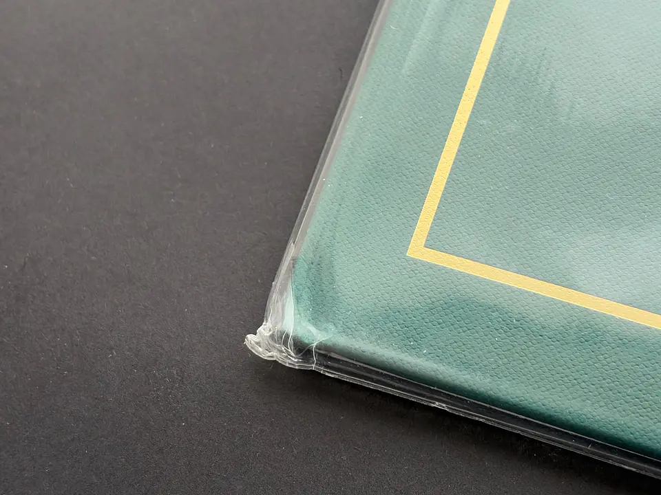 [con detalle] Jung Kook (BTS) - Golden - Vinilo Dorado 3