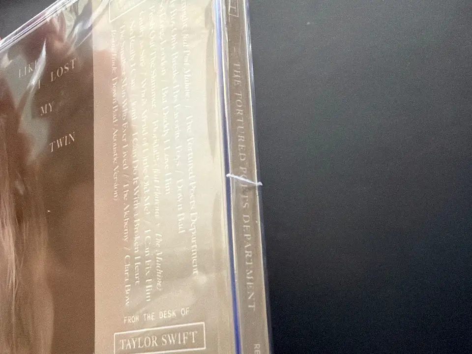 [con detalle] Taylor Swift - The Tortured Poets Department - CD + Bonus Track 