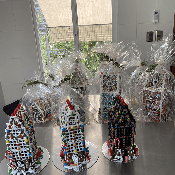 Taller de Casas de Galleta: Maestra en Construcción 6