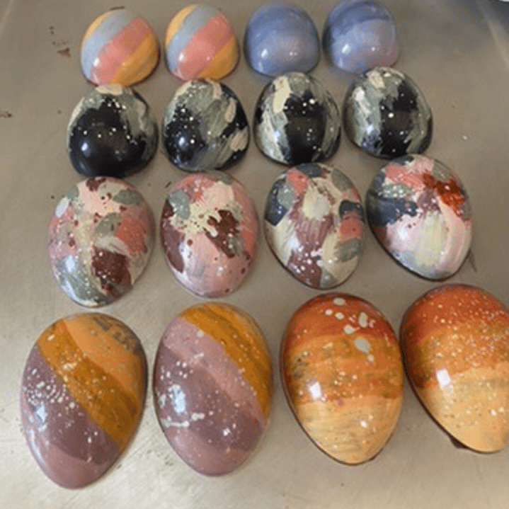 Taller de chocolatería: Huevos de Pascua 24