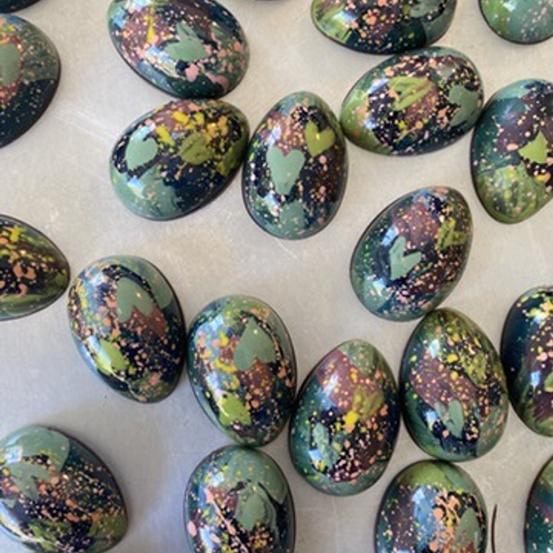 PREVENTA: Huevos de Pascua de Gallina Collonca  6