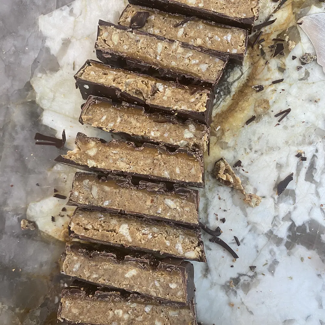 Dessert Bar: La Bohème (praliné de almendra y caramelo vainilla) 2