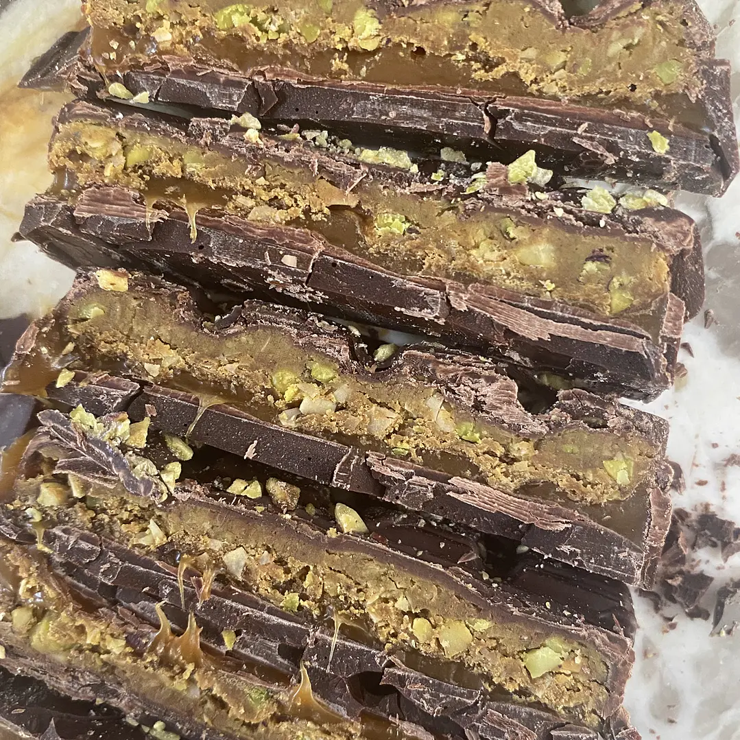 Dessert Bar: Emerald Caramel 2