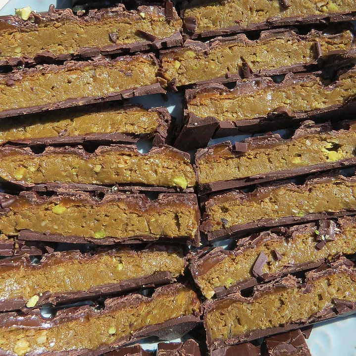 Dessert Bar: Emerald Caramel Chocolate Dark 56% | 215 gr  1