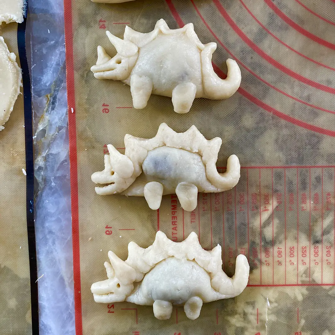Tres Dinosaurios de Mazapán 1
