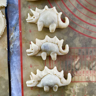 Tres Dinosaurios de Mazapán