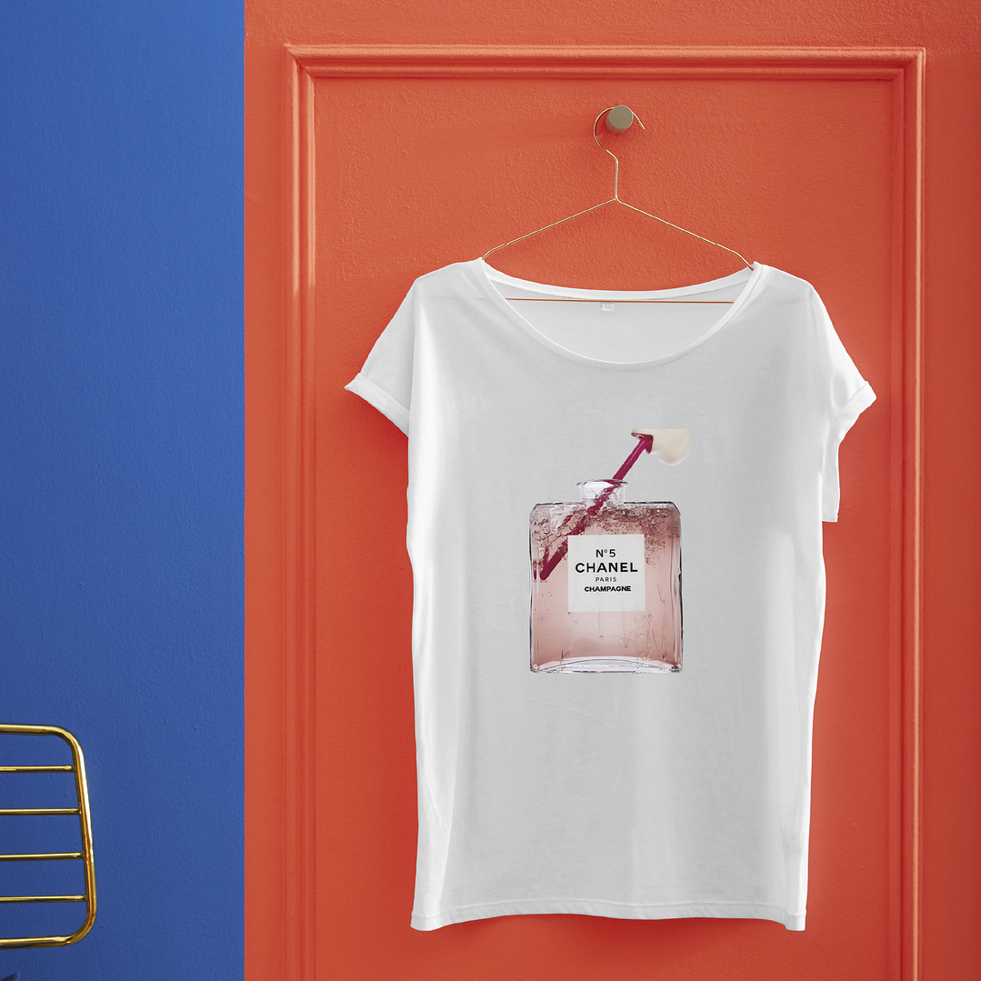 T-shirt woooow chanel 1