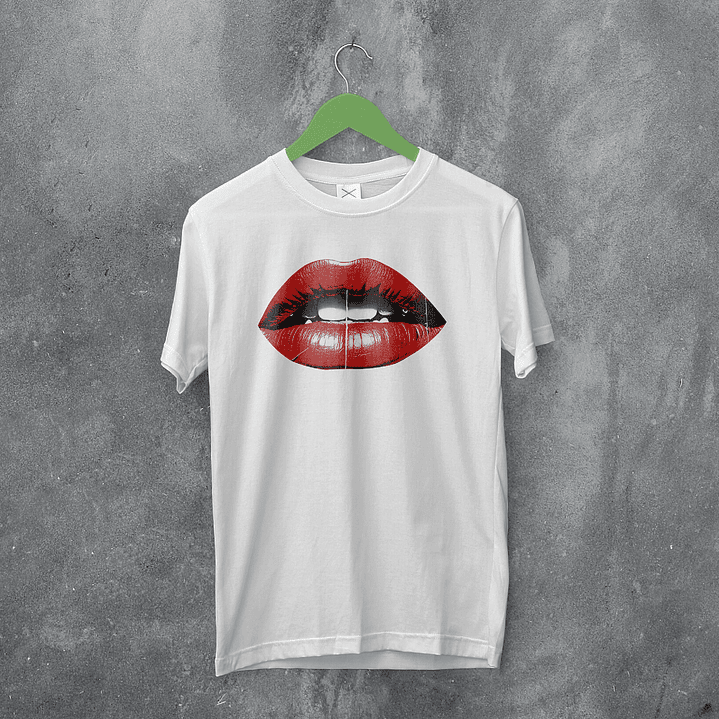 T-shirt woooow lábios 1