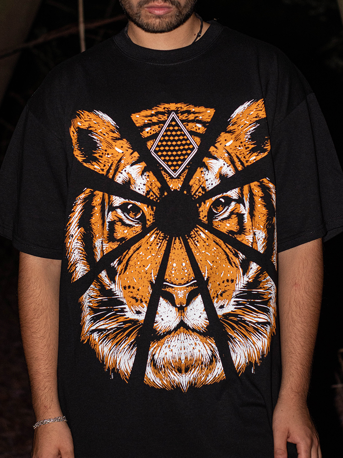 POLERA TÓTEM TIGRE 4