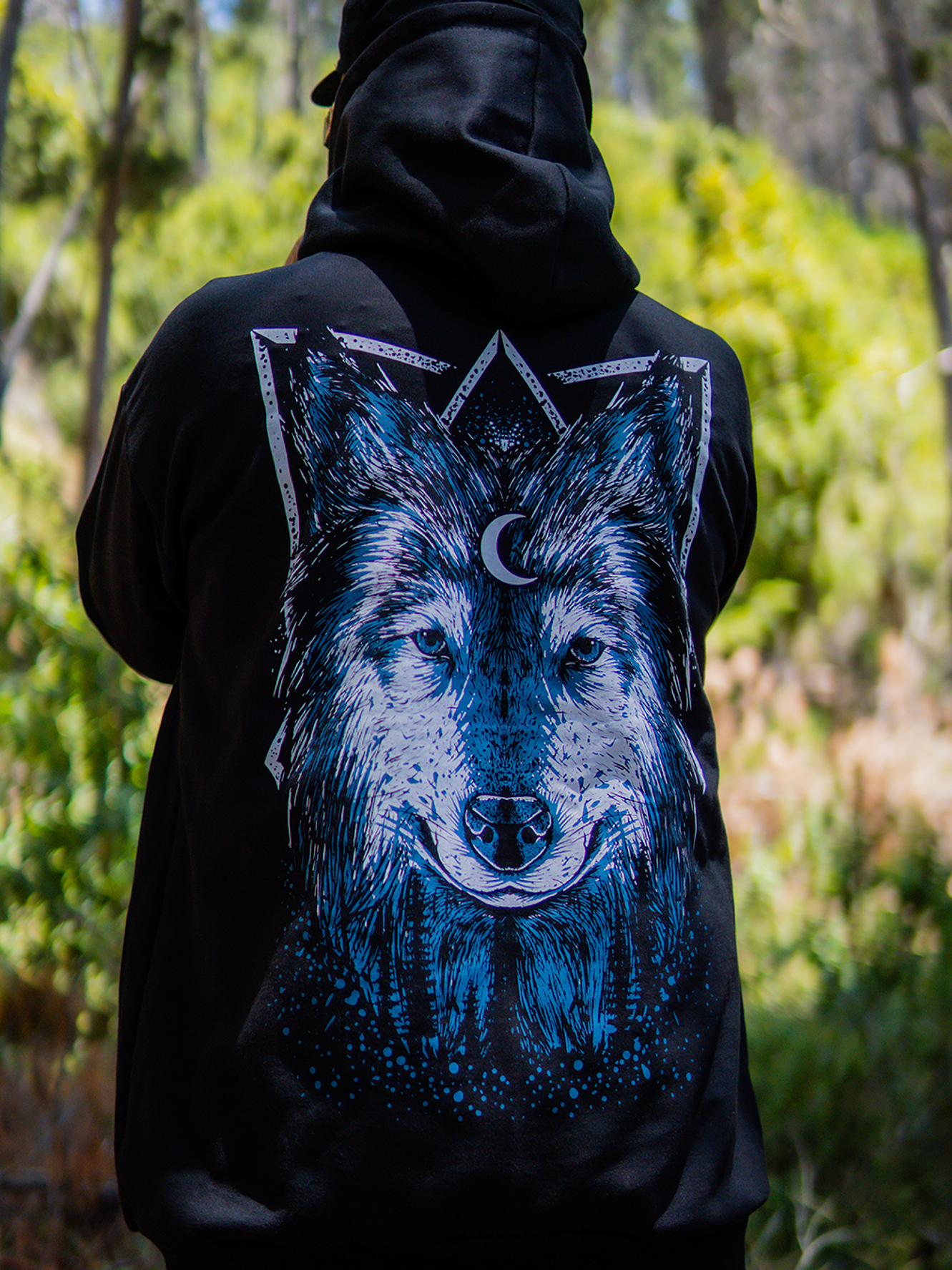 POLERÓN CANGURO TÓTEM LOBO 4