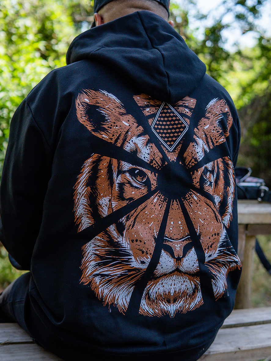 POLERÓN TÓTEM TIGRE 4