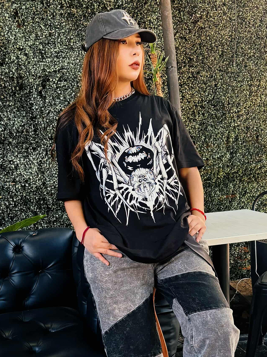 POLERA OVERSIZE ARAÑA 1