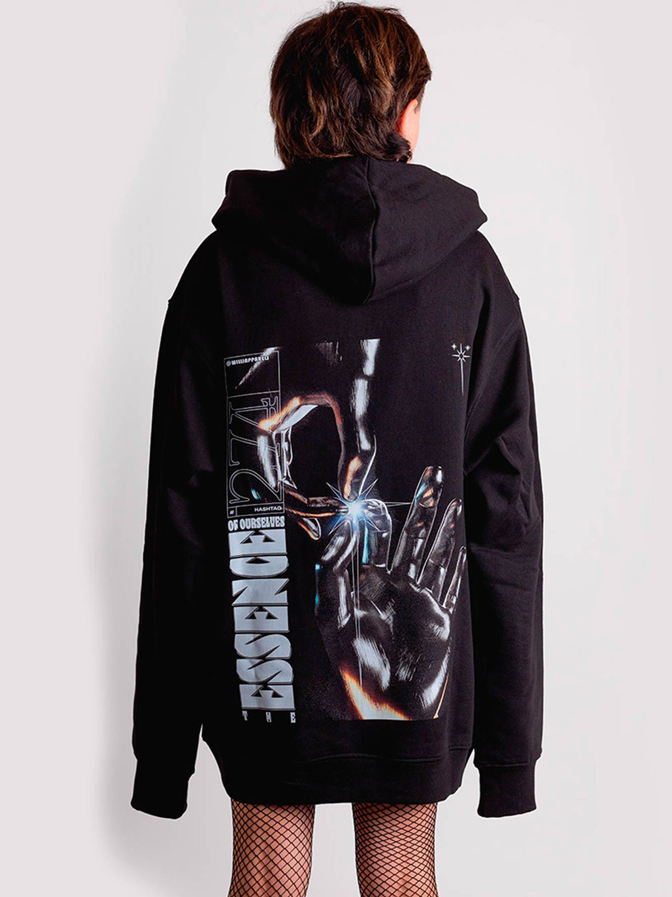 POLERON OVERSIZE THE ESSENCE OF OURSELVES 3