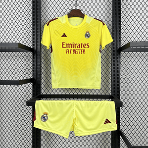 Kit Infantil Real Madrid 2025/26 Goalkeeper (Camisola + Calções) - 3 aos 13 Anos