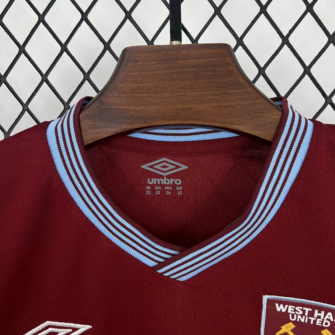 West Ham United 2025/26 Home Kit (Jersey + Shorts) 5
