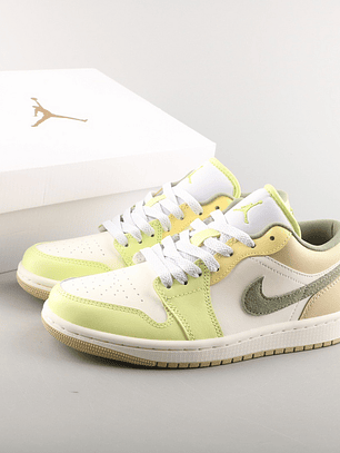 Ténis AJ 1 Retro Low FD9906 131 - Verde e Branco (36 ao 46)
