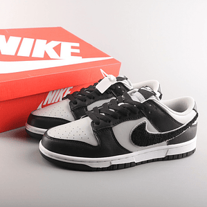  Ténis Nike DUNK SB LOW CLASSIC FD9762-061 - Preto e Branco (Tamanho 36 ao 45)