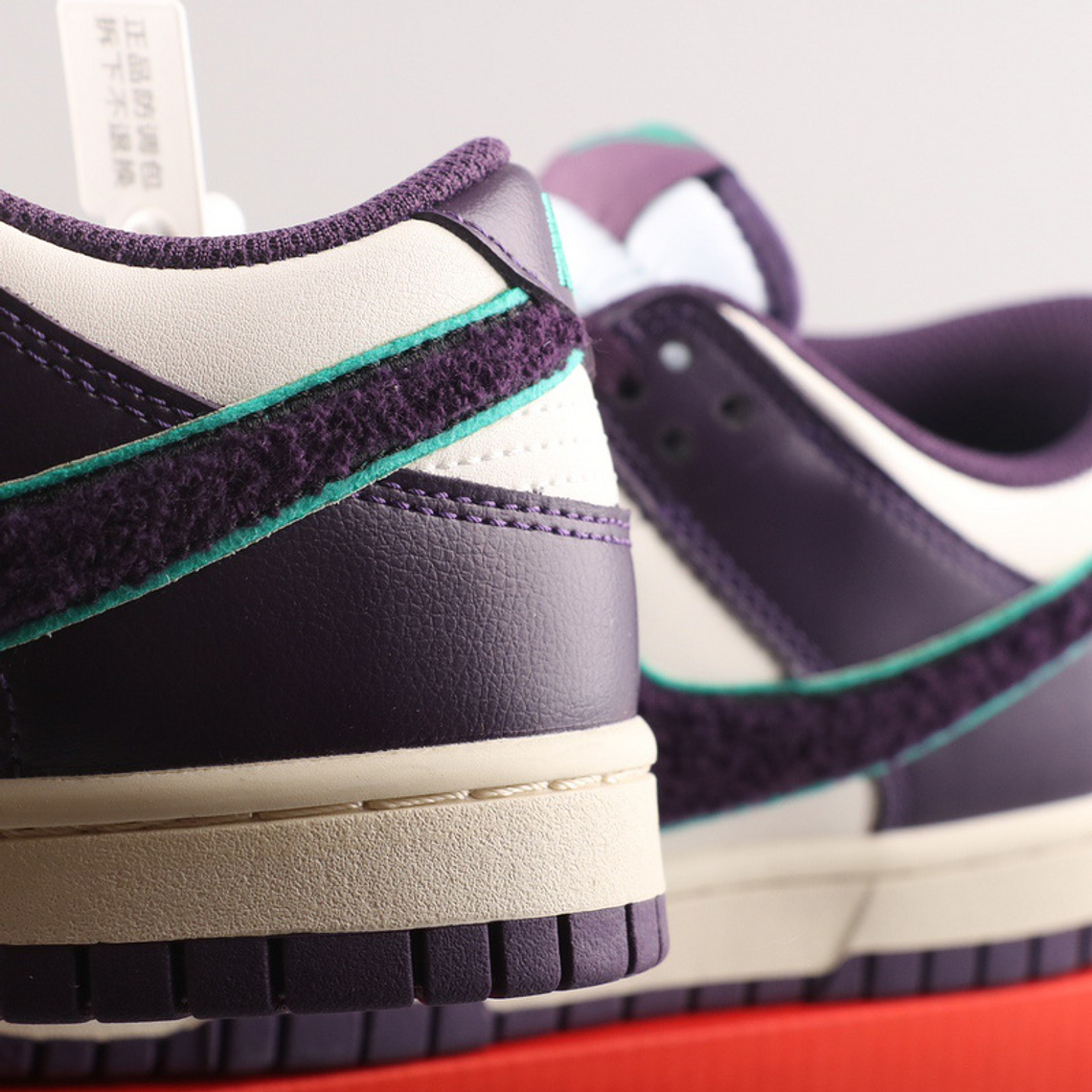  Ténis Nike DUNK SB LOW CLASSIC FD9762-061 - Roxo e Branco (Tamanho 36 ao 45) 4