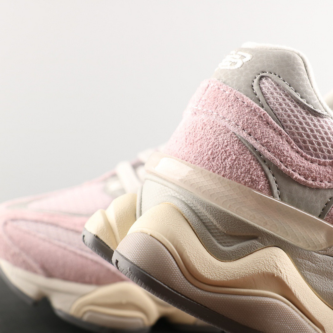 Ténis New Balance 9060 U9060HSP - Rosa (Tamanho 36 ao 45) 4