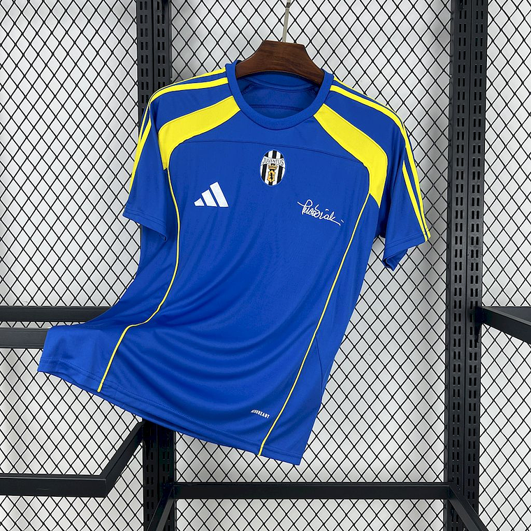 Camisola Juventus 2025/26 UBP（Urban Purist）30th Anniversary Edition Jersey - Versão Adepto - S ao 4XL 1