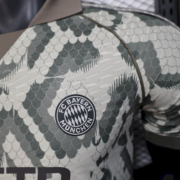 Camisola Bayern Munich 2025/26 BSTN Jersey - Versão Jogador 4