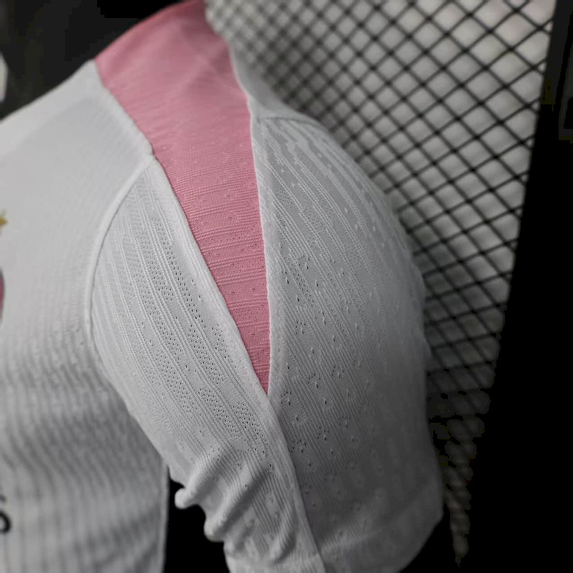 Paris Saint-Germain 2025/26 White Jersey Player Version 5