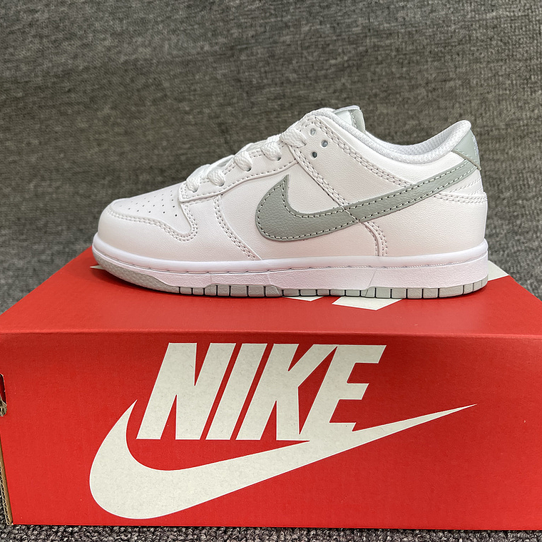 Tênis Dunk SB Low Top Grain - Couro (Tamanho 36 ao 47,5)  Cinza e Branco  1