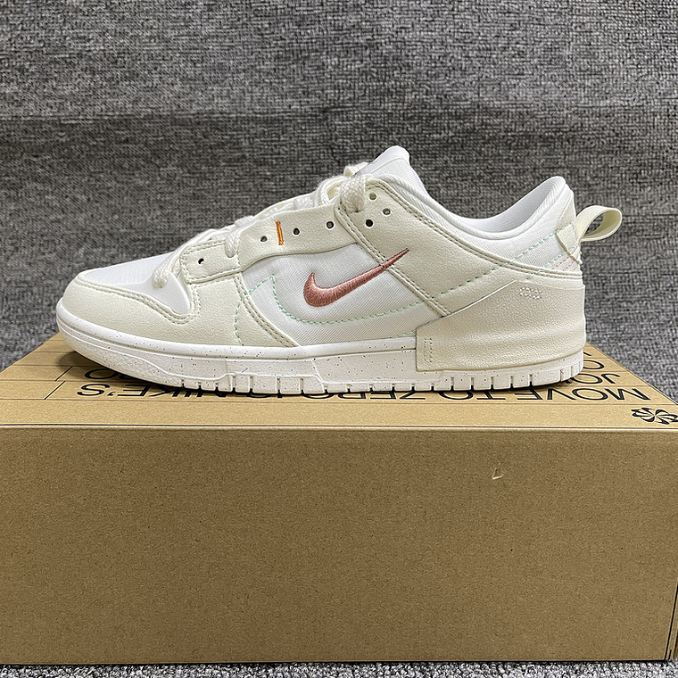 Dunk SB Low Top Grain Sneakers - Leather (Sizes 36 to 47.5) White and Beige 1