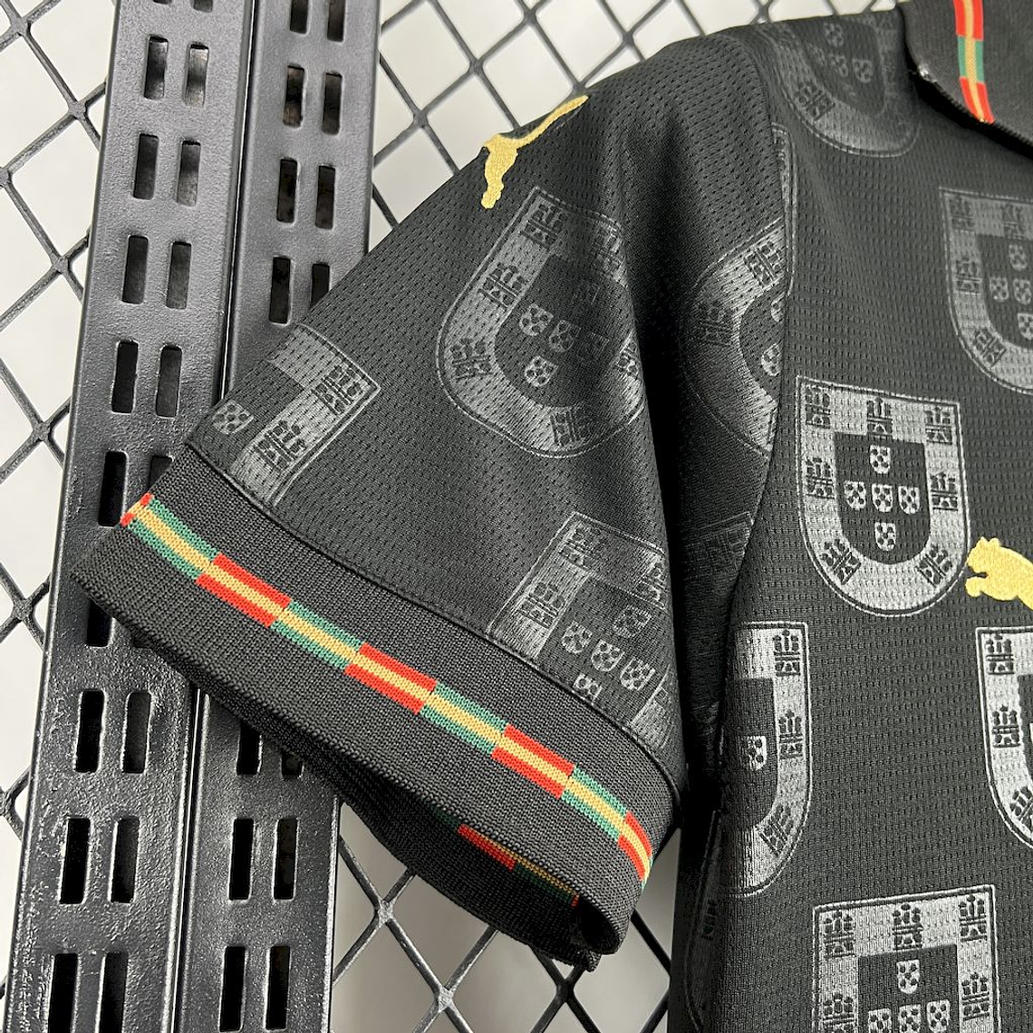 Camisola Feminina Portugal 2025/26 Edição Especial EUSEBIO PANTERA NEGRA 8