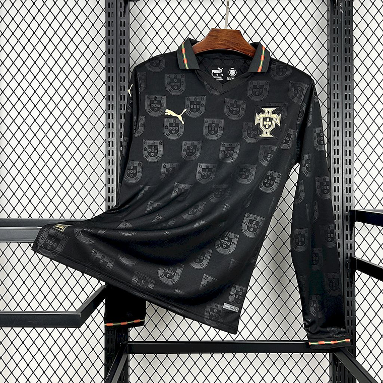 Camisola Portugal 2025/26 Edição Especial EUSÉBIO PANTERA NEGRA Manga Comprida 1