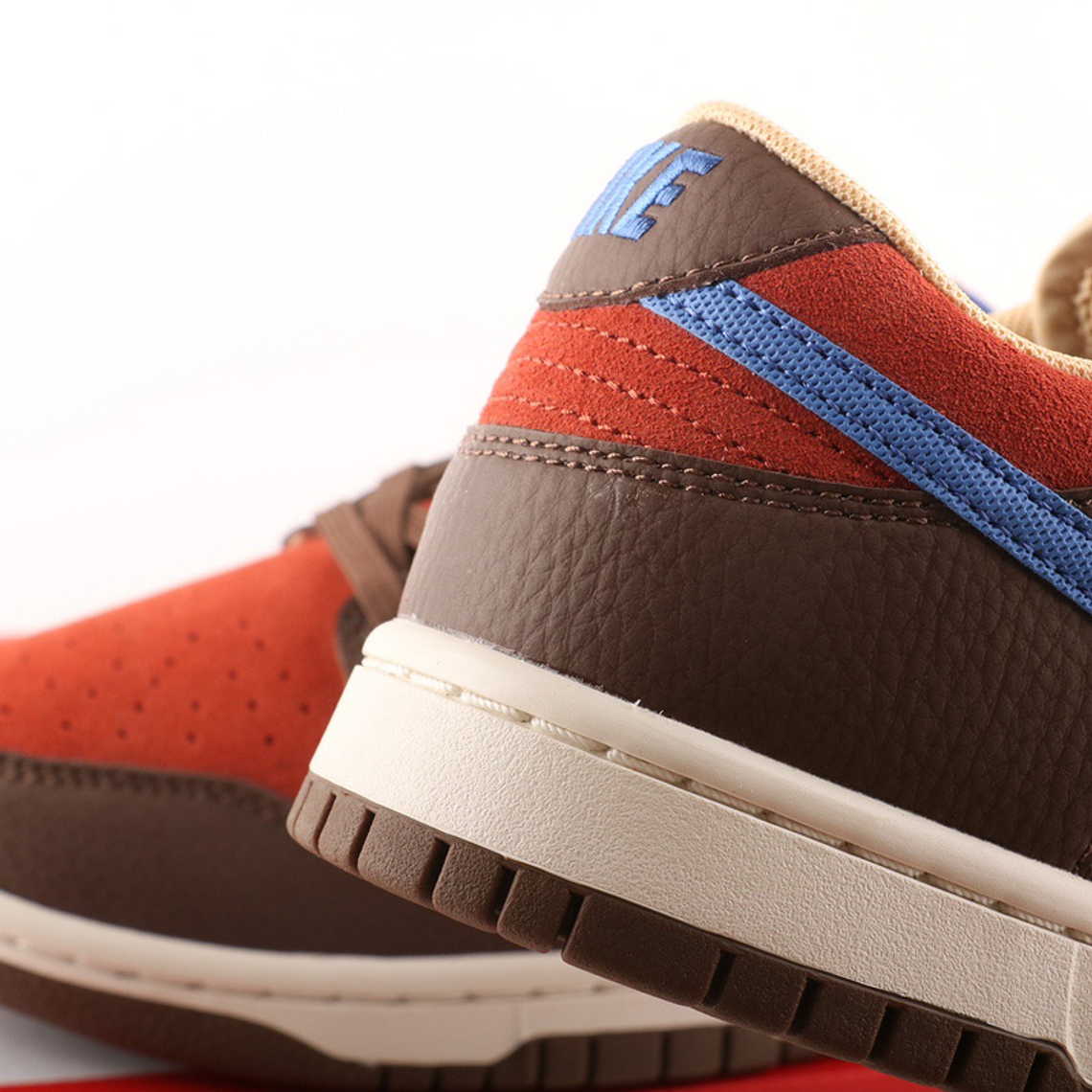 Ténis DUNK SB LOW CLASSIC - Castanho e Tijolo (36 ao 46)  4