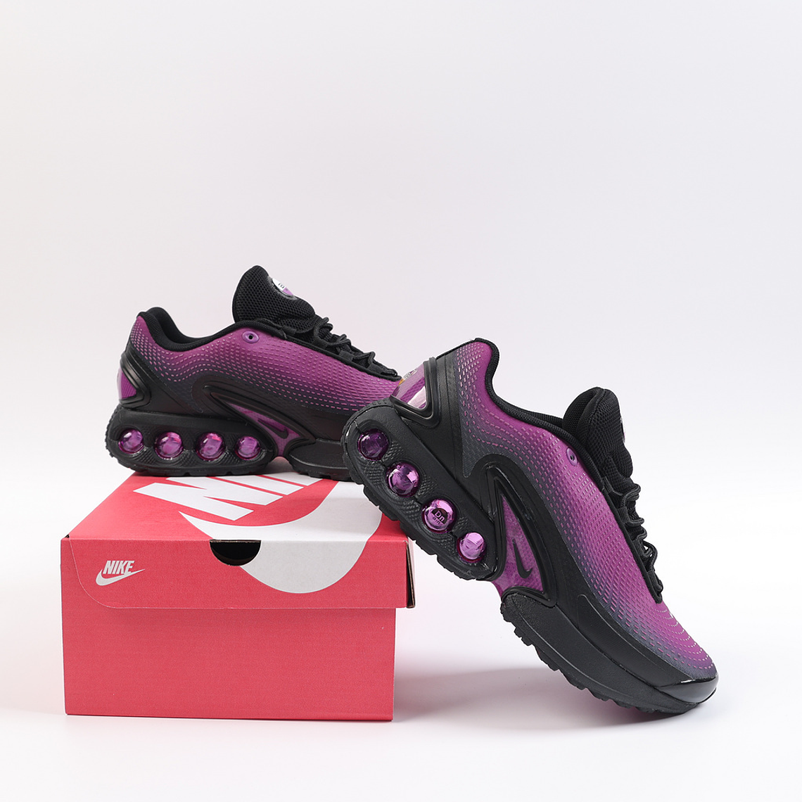 Ténis Nike Air Max DN TN Plus | Tecnologia Dynamic Air e Estilo Futurista 4