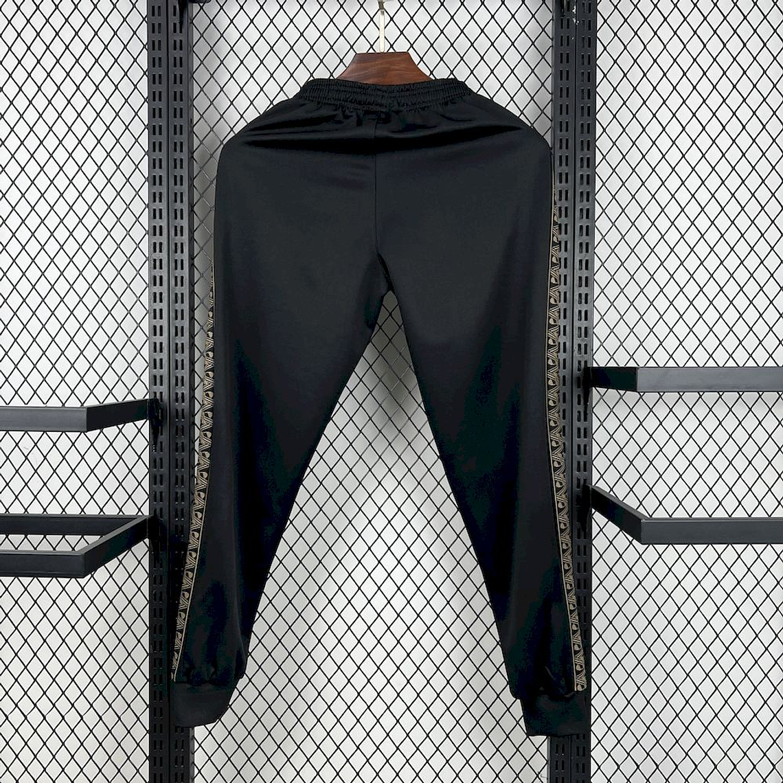 Casaco e calças de fato de treino adulto Portugal 2026 Eusebio KING 7