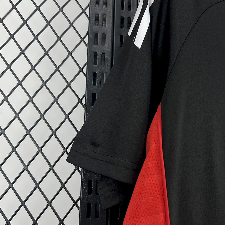 Polo Masculino Benfica 2025/26 | Estilo Casual e Conforto  6