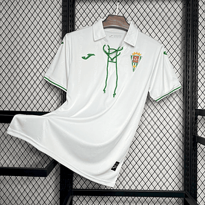 Camisola Retro Córdoba CF 70 Anos: A Camisola que Celebra Sete Décadas de Orgulho Blanquiverde