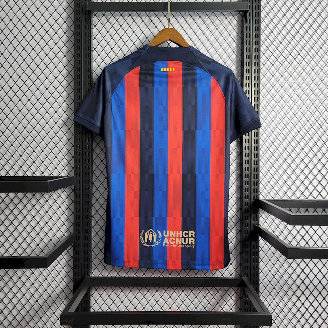 Camisola Retro Barcelona 22/23: A Camisola que Uniu o Passado ao Presente 2