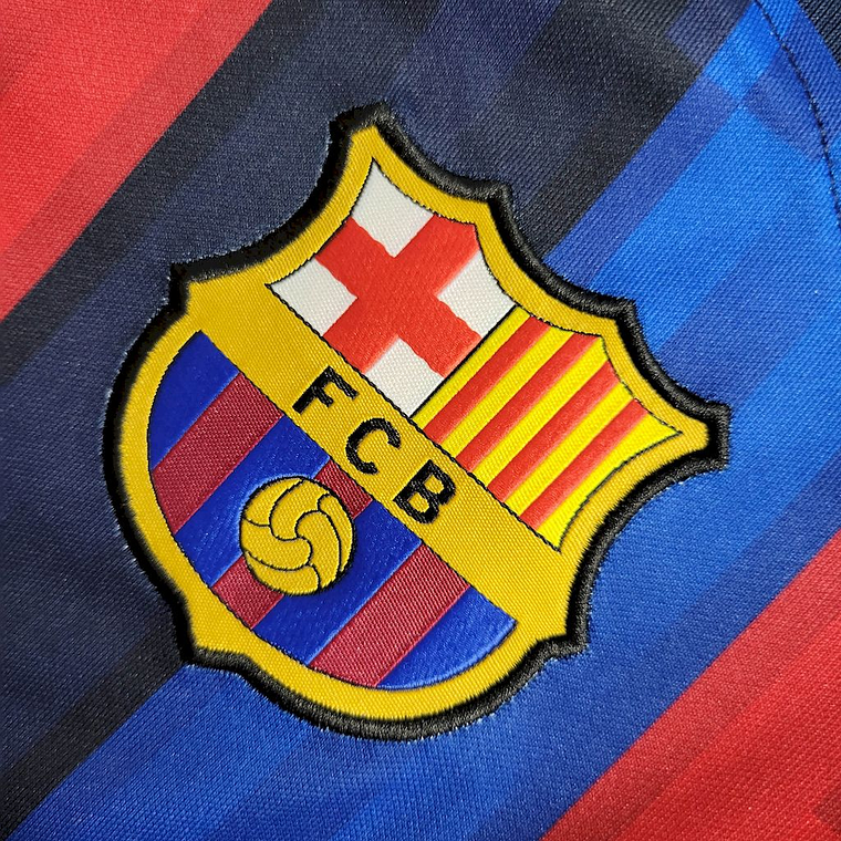 Camisola Retro Barcelona 22/23: A Camisola que Uniu o Passado ao Presente 7